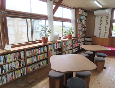 スウィング公共図書館って、どんな図書館?